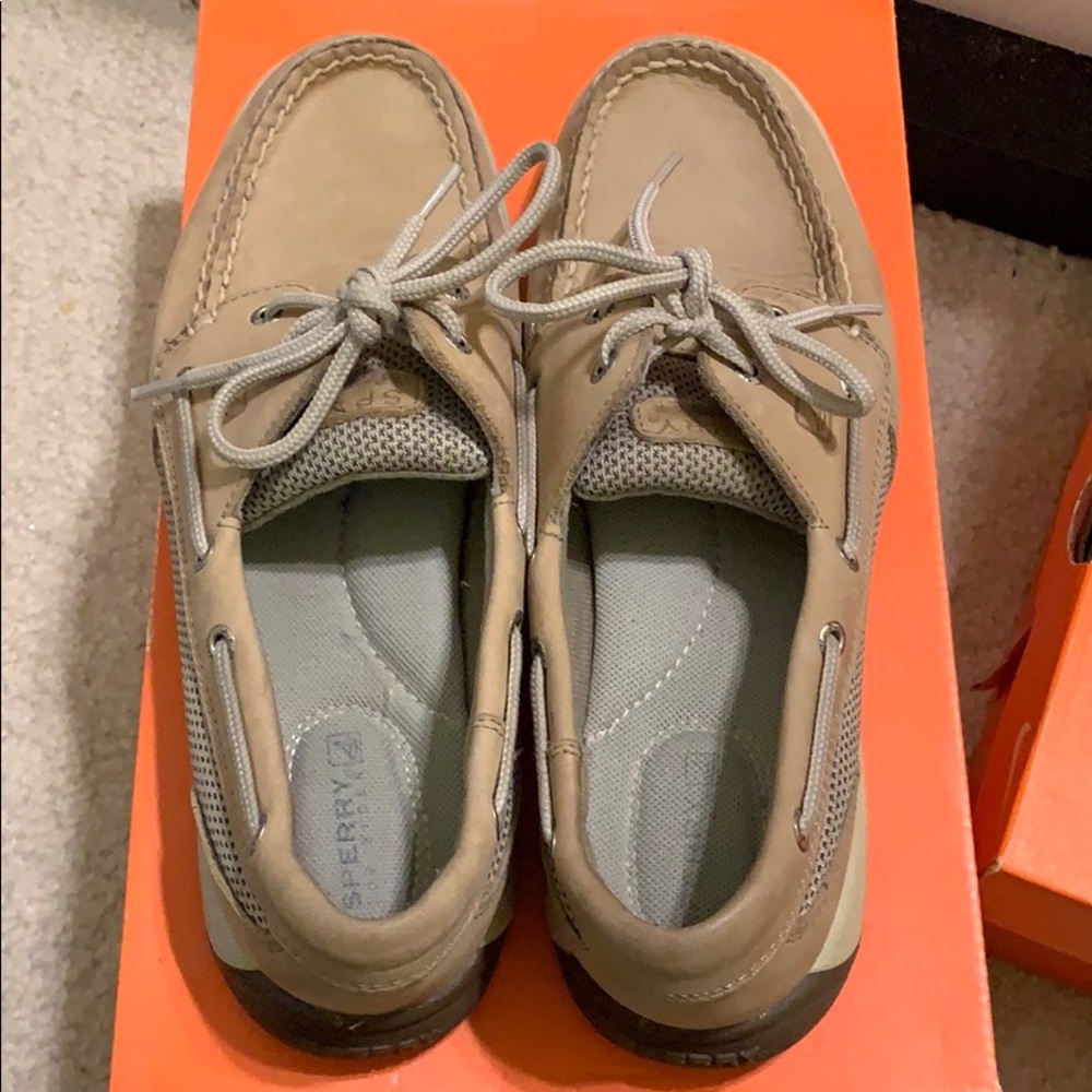Women’s Sperrys